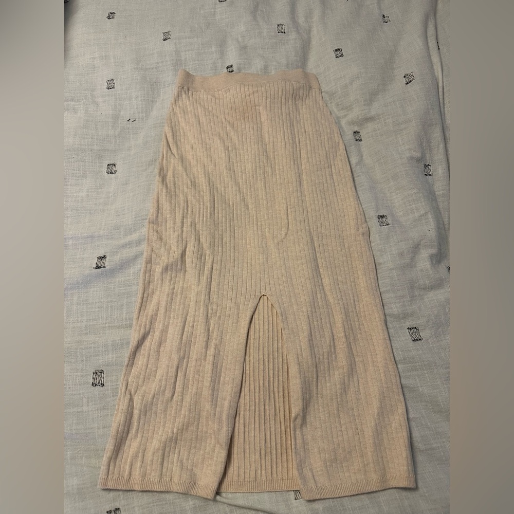 Free people knit skirt 🧶